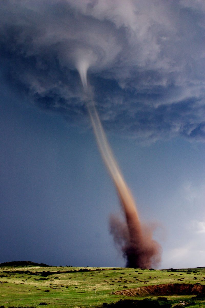Tornado touching down near Parker, Colorado pics