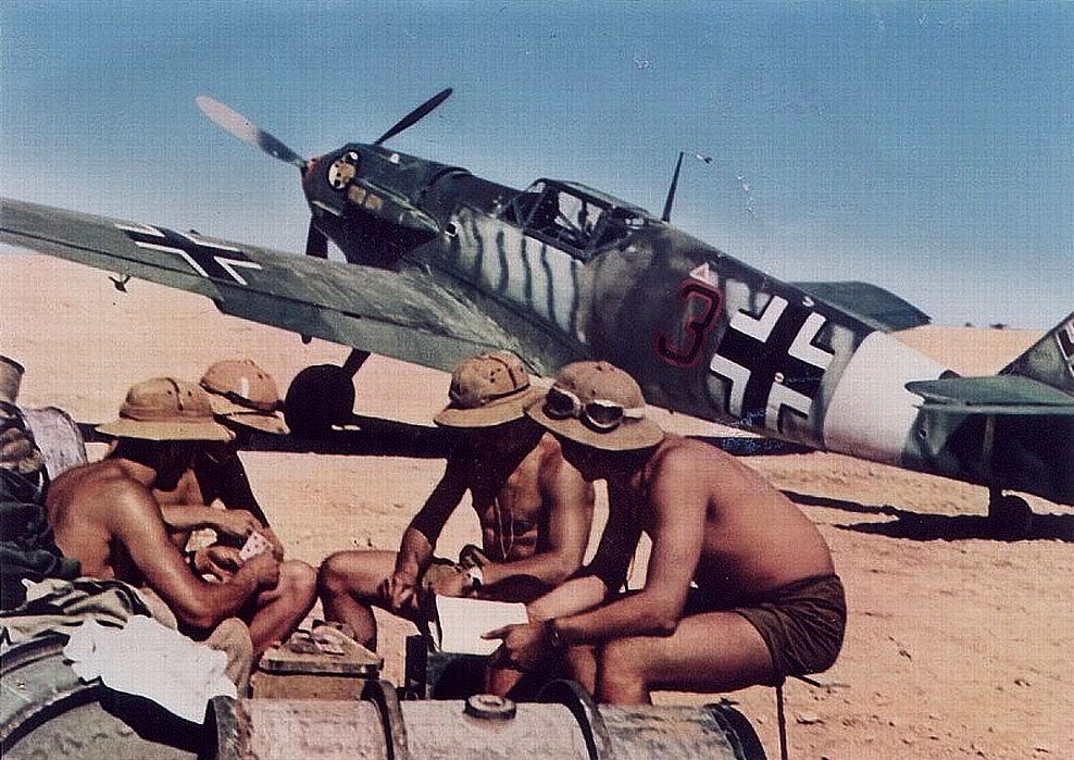 [Image: historical-photos-pt5-luftwaffe-pilots-c...a-1942.jpg]