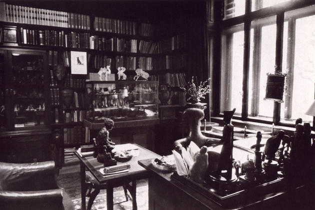 Sigmund Freud Private Study Room