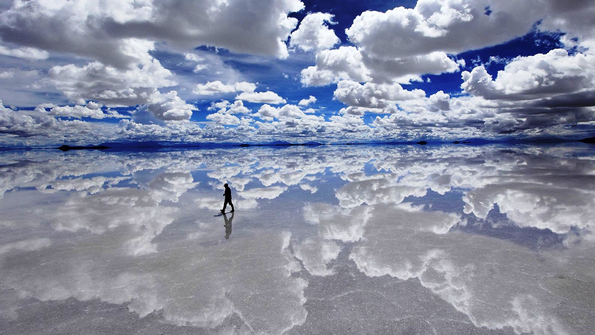 surreal-photos-pt1-salar-de-uyuni-bolivia-salt-flat-mirror.jpg