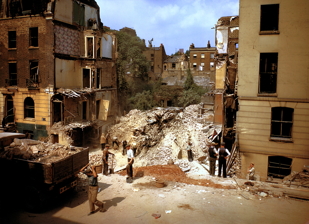 London In Color During WW2 14 Photos Bodybuilding Forums